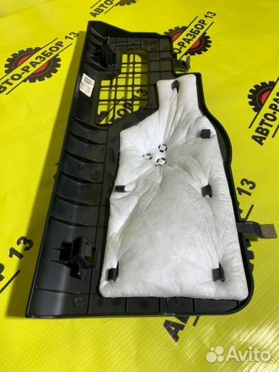 Накладка под бардачок Kia Sportage QL