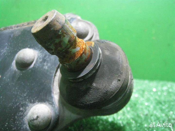 Рычаг передний левый нижний Opel Corsa D 2007