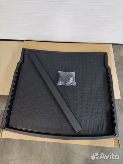 Поддон-органайзер 4х2 Renault Kaptur