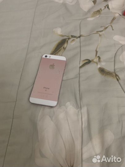 Телефон iPhone 5se