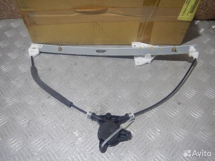 Стеклоподъемник электр.передний правый, Mazda (Маз