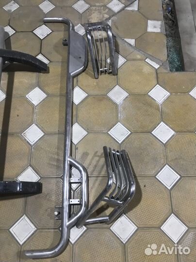 Бампера и кенгурятник на гелик