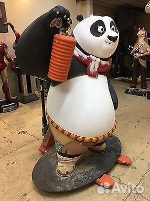 Статуи, фигуры кино и мульт персонажей