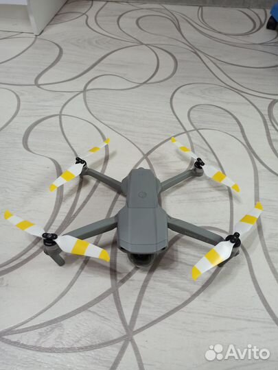 Квадрокоптер dji mavic air 2