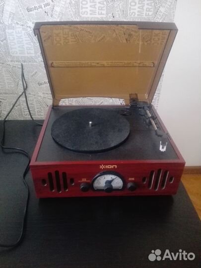 Виниловый проигрыватель ION