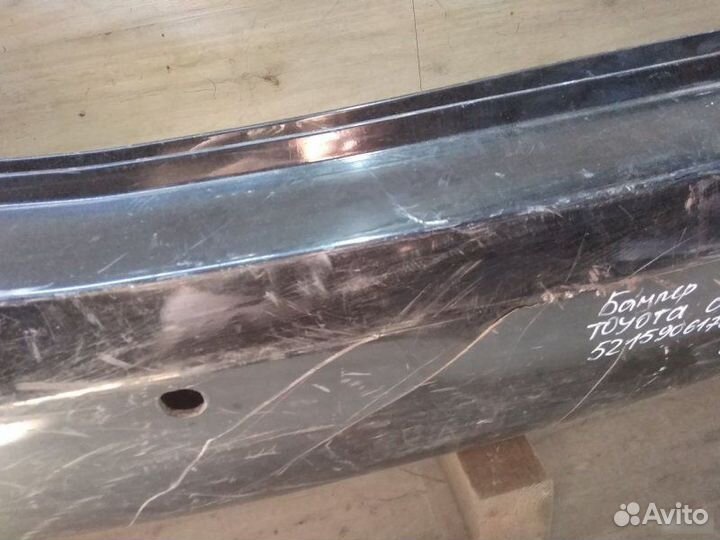 Бампер задний Toyota