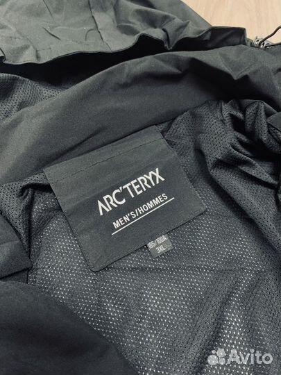 Ветровка Arcteryx