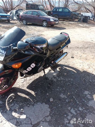 Kawasaki zzr 400-1 в разбор