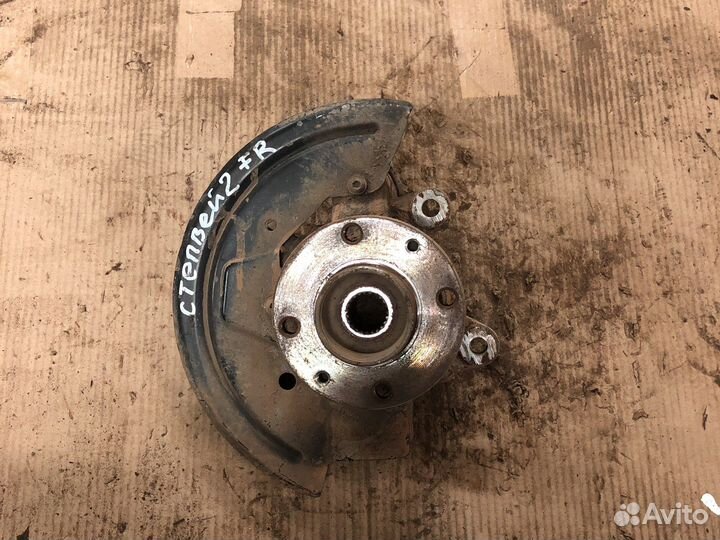 Renault sandero stepway 2 кулак поворотный