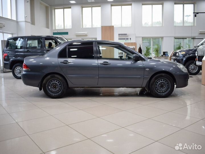 Mitsubishi Lancer 1.5 МТ, 2005, 331 000 км