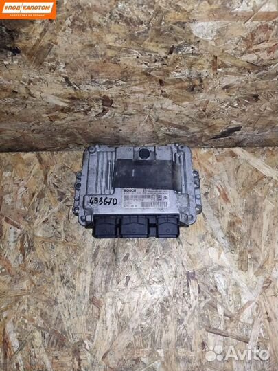 Блок управления двигателем Peugeot 308 9651132880