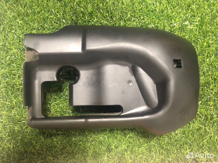 Кожух подрулевой Ford Focus 2 универсал 1.6 2011