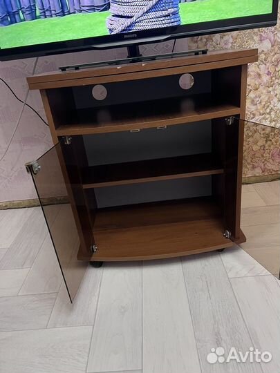 Тумба под телевизор
