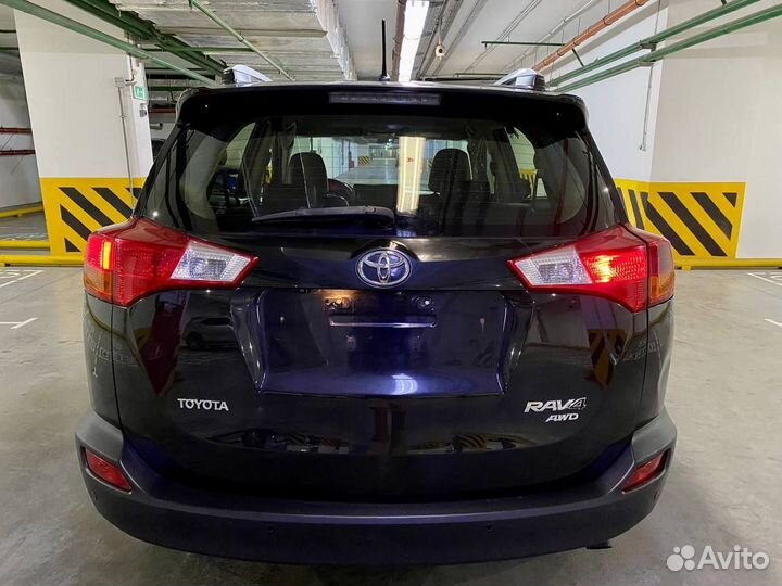 Toyota RAV4 2.0 CVT, 2015, битый, 136 372 км
