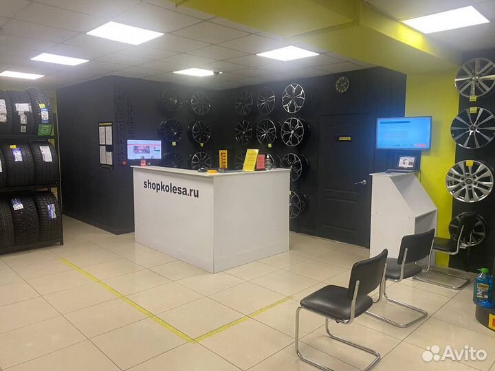 Pirelli Ice Zero 225/65 R17