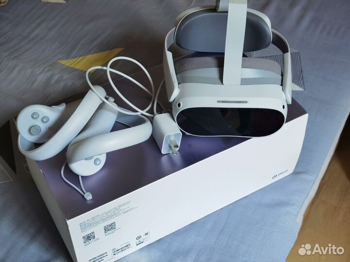 Pico 4 128GB + Игры