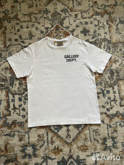 Футболка gallery dept