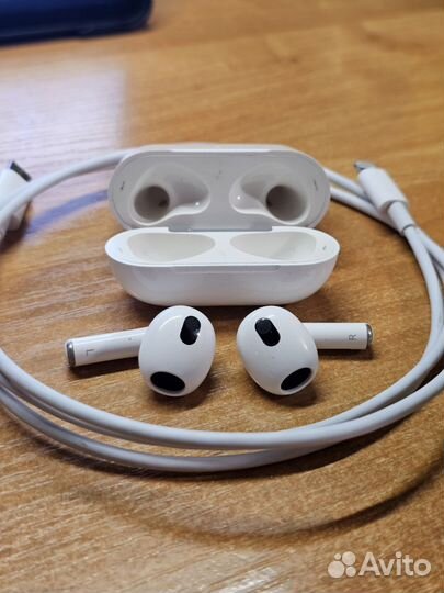 Оригинальные apple airpods 3 magsafe charging case