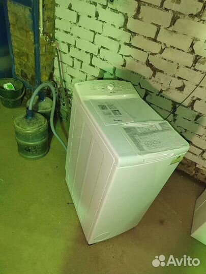 Стиральная машина с вертикальной загрузкой