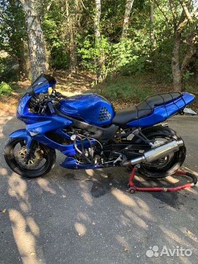 Хонда VTR1000F