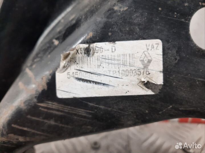 Рычаг передний правый Ниссан Алмера G15