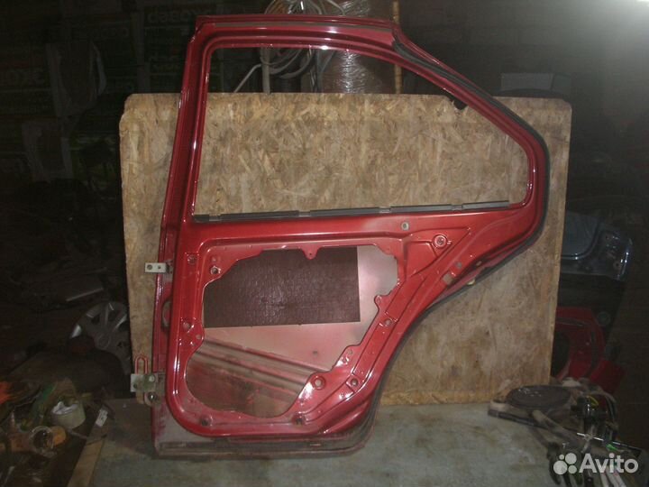 Дверь задняя правая VW Golf IV/Bora 1997-2005