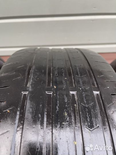 Continental ContiPremiumContact 5 225/60 R17 99V