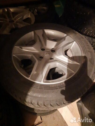Оригинальные колеса для Renault Sandero R16 205/60