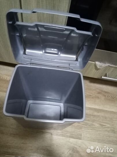 Мусорное ведро