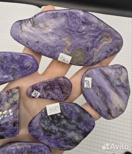 Чароит галтовка и пластины полированные