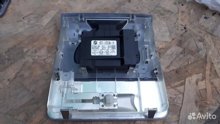 Плафон салонный задний BMW 1-серия E87/E81