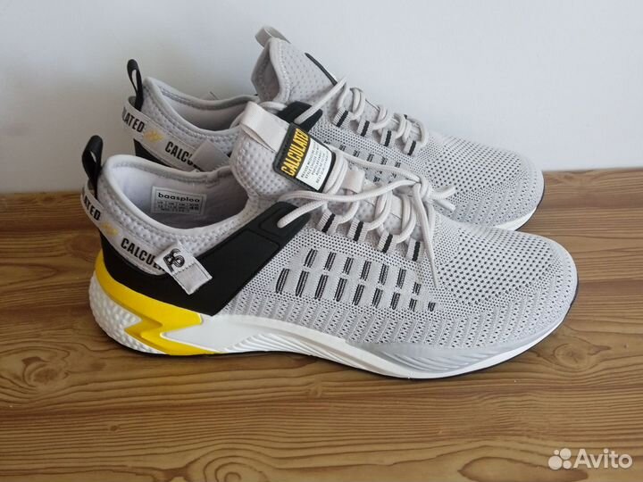 Кроссовки мужские 46 размер