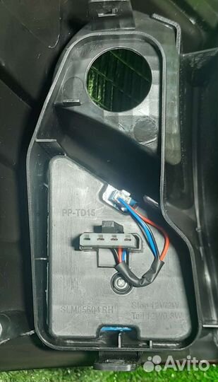 Фонарь задний правый Ниссан Кашкай J10