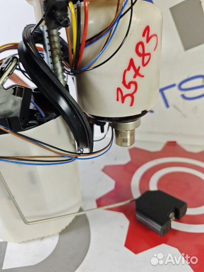 Топливный насос низкого давления Audi A6 Avant C7