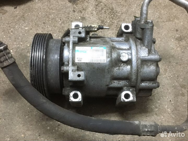Компрессор кондиционера renault logan