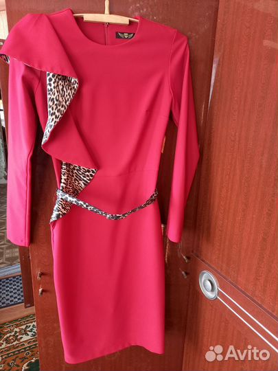Платье женское