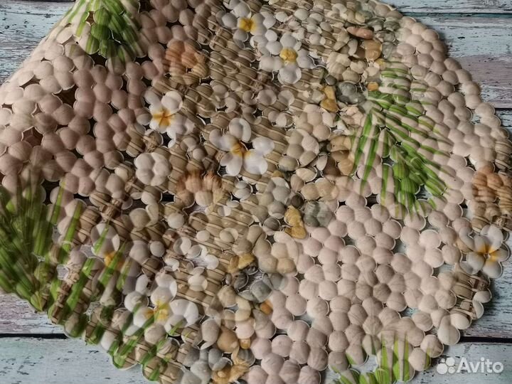 Резиновый коврик для ванной на присосках