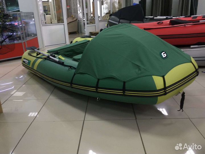 Лодка Gladiator E 350 Pro оливковый