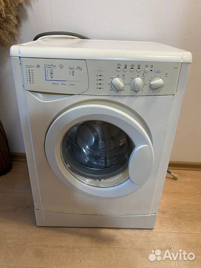Стиральная машина indesit