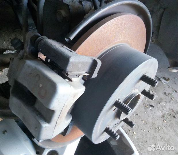 Суппорт задний Toyota camry 40 50 левый