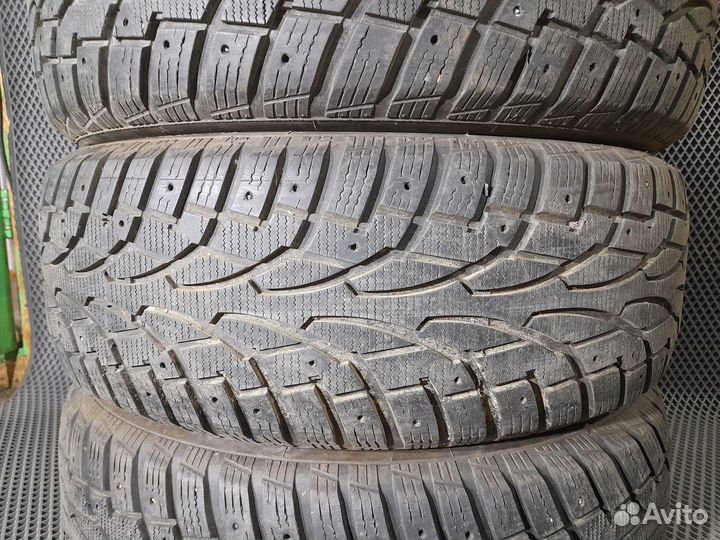 Nankang SW-7 235/65 R17