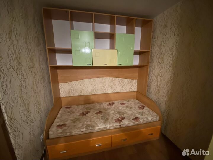 Стенка детская с кроватью