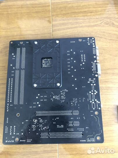 Материнская плата am3+