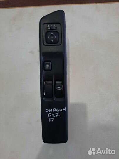 Панель управл.Mitsubishi pajero pinin 1,8праворук