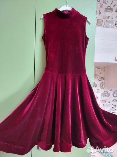 Платье для спортивных бальных танцев стандарт