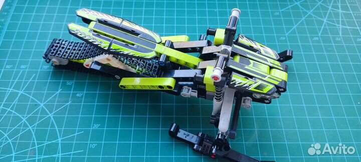 Lego Technic 42021 (Снегоход)