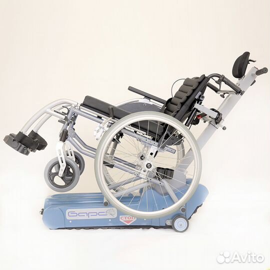 Подъемник для инвалидов лестничный