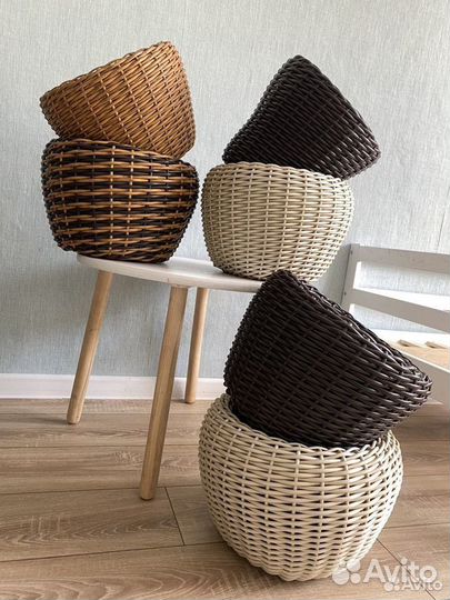 Кашпо из ротанга