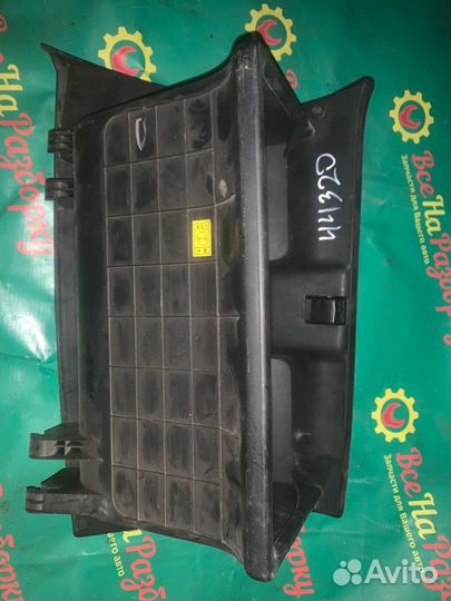 Бардачок Hyundai Solaris седан 1.6 2013