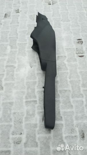 Консоль между сиденьями Skoda Fabia 2007-2015